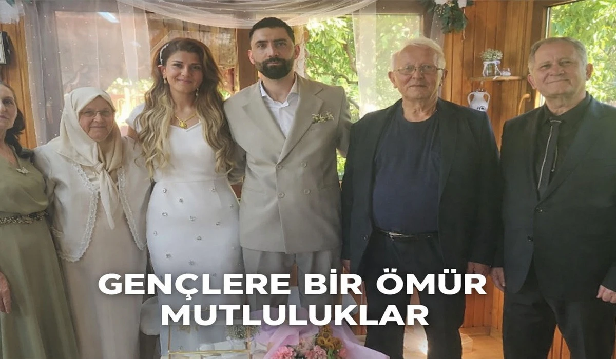 G&uuml;zelhan ve Bayrak Ailelerinin Mutlu G&uuml;n&uuml;!