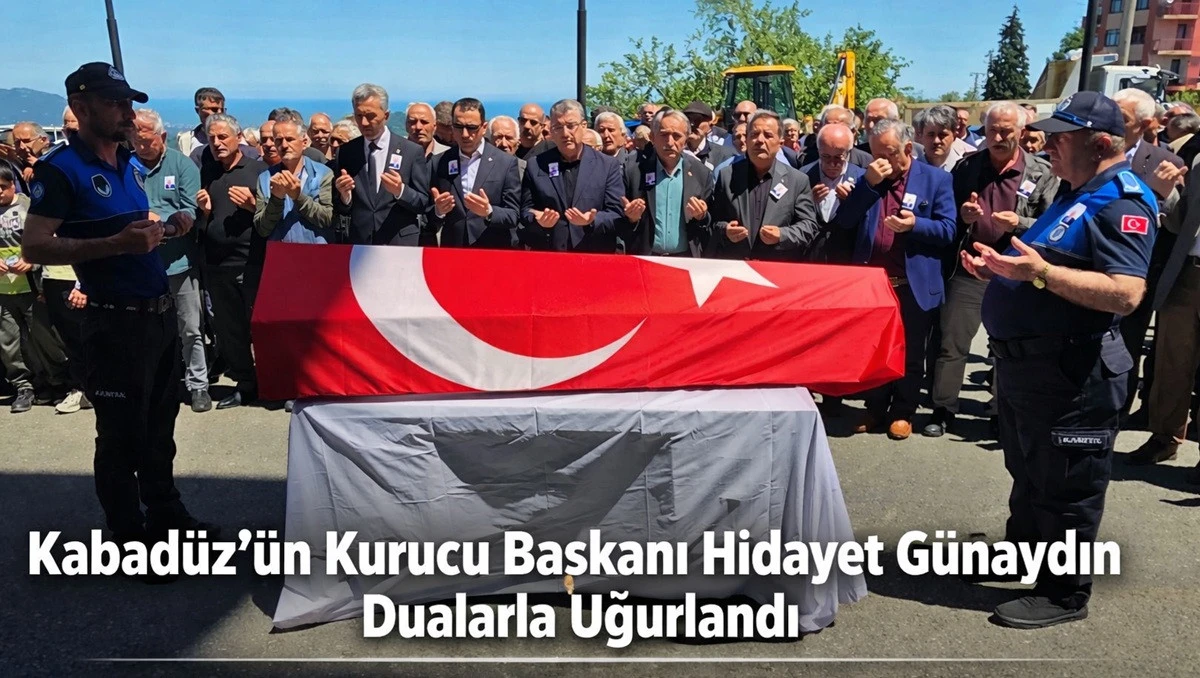 Kabad&uuml;z Kurucu Başkanını Dualarla Uğurladı!