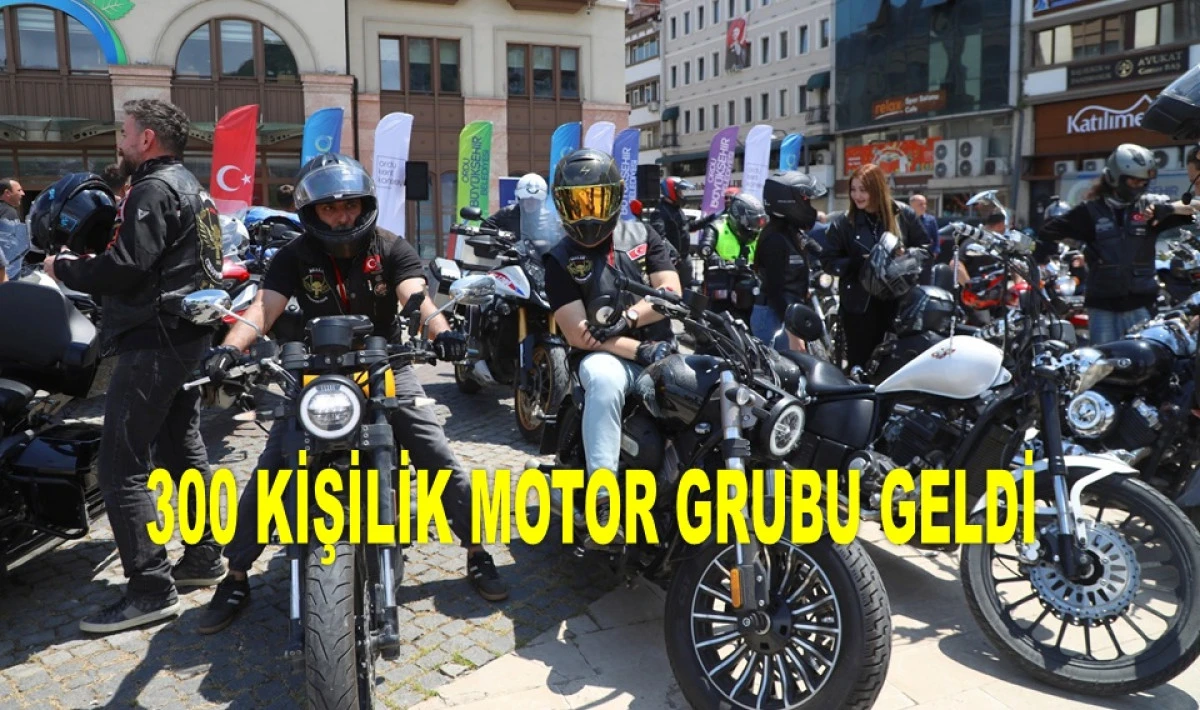 MOTOSİKLET TUTKUNLARI ORDU'DA BİR ARAYA GELDİ