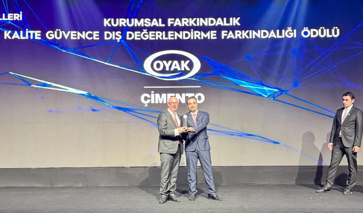 OYAK ÇİMENTO’NUN YÖNETİŞİM BAŞARISI TİDE ÖDÜLÜ İLE TESCİLLENDİ