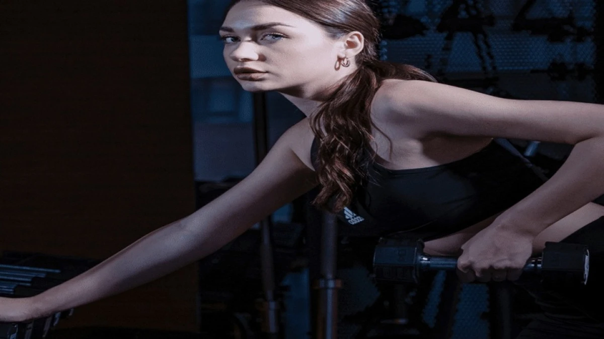 Şehrin Merkezinde Dört Katlı Tesis: Reway Club